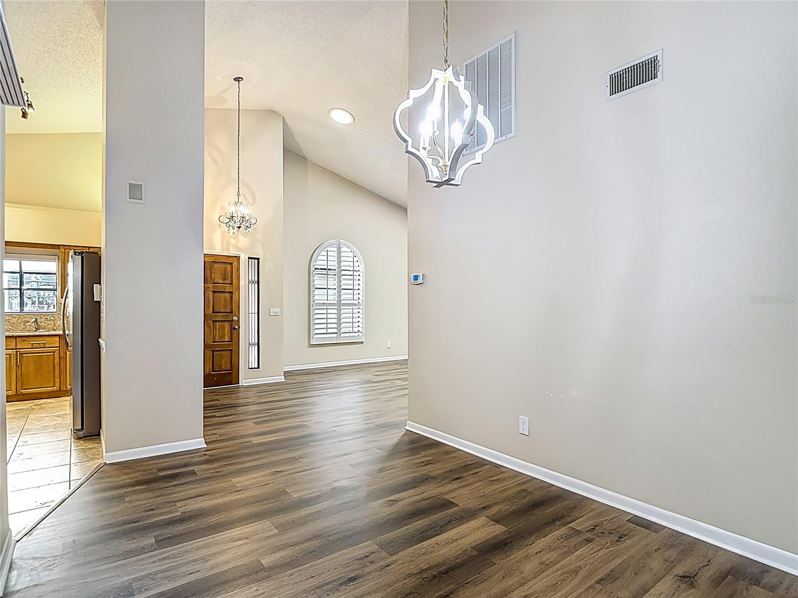 WESCOTT SQUARE - Residential