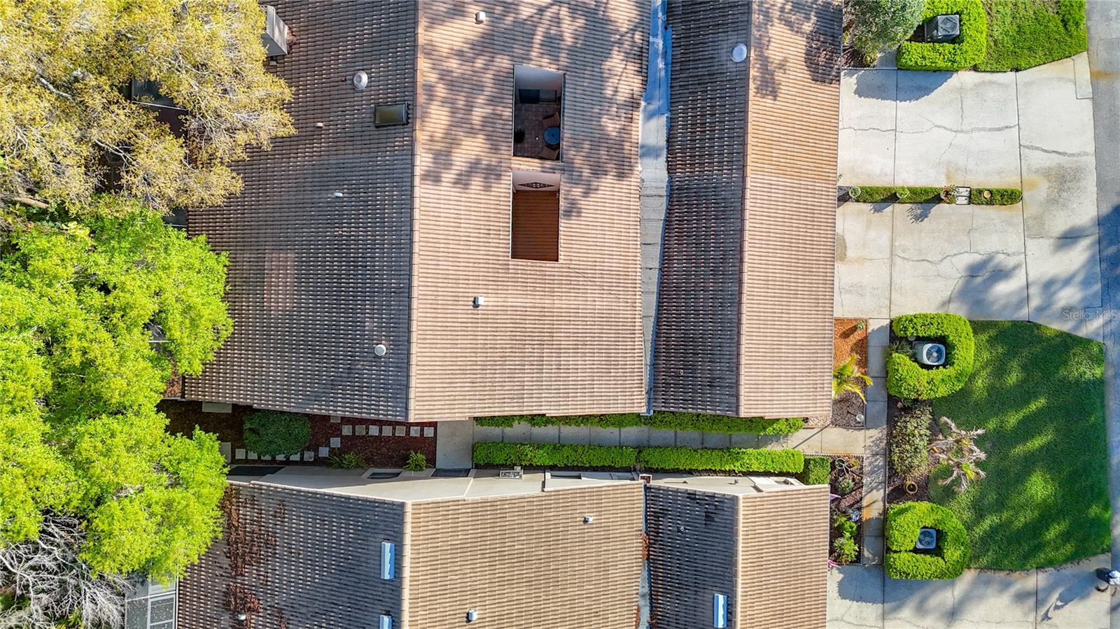 WESCOTT SQUARE - Residential