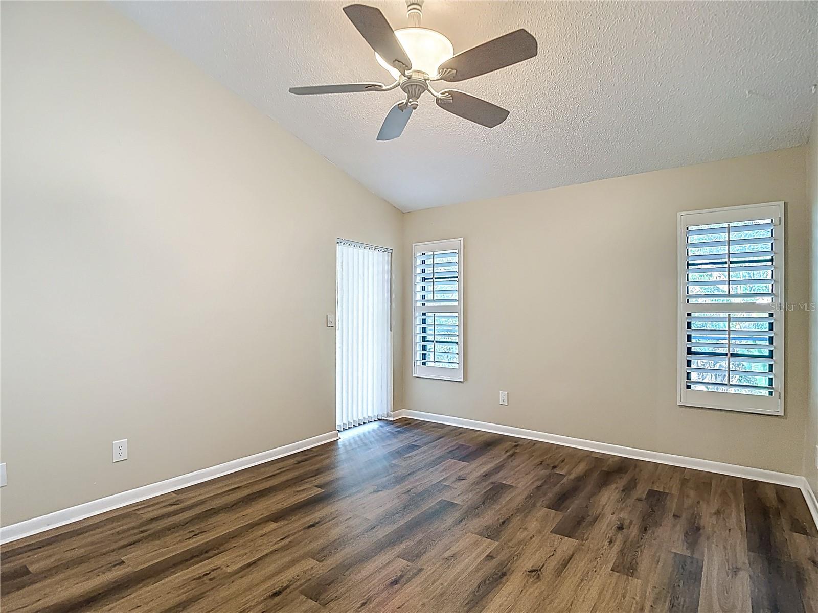 WESCOTT SQUARE - Residential