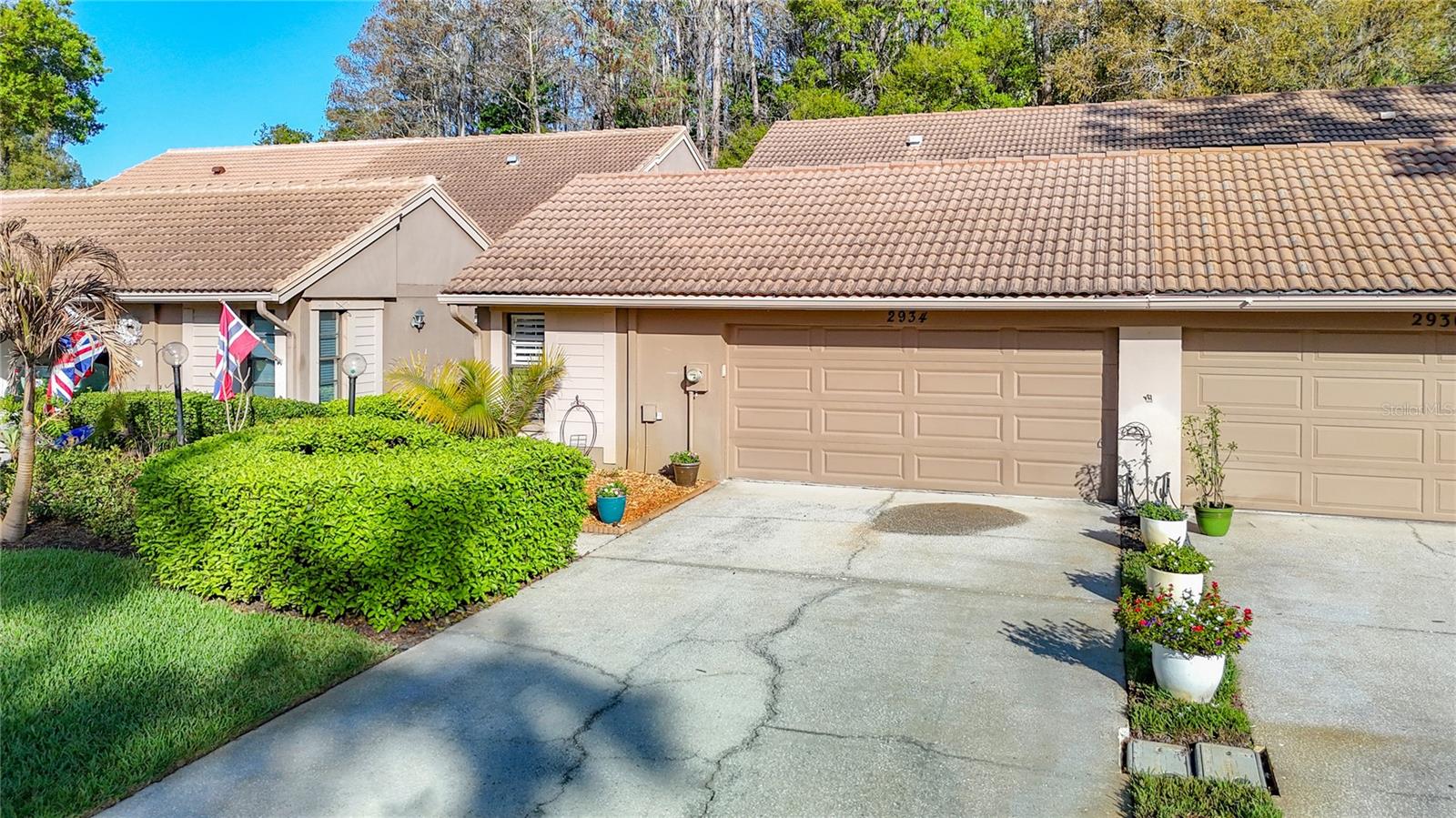 WESCOTT SQUARE - Residential