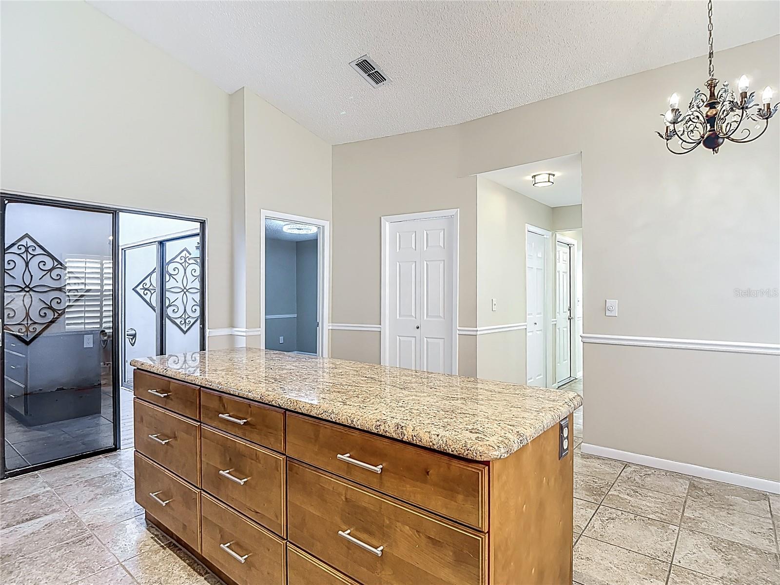 WESCOTT SQUARE - Residential