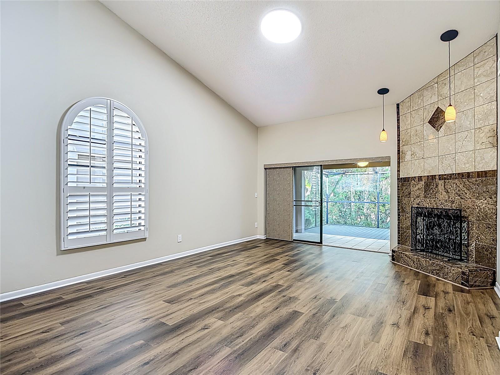 WESCOTT SQUARE - Residential