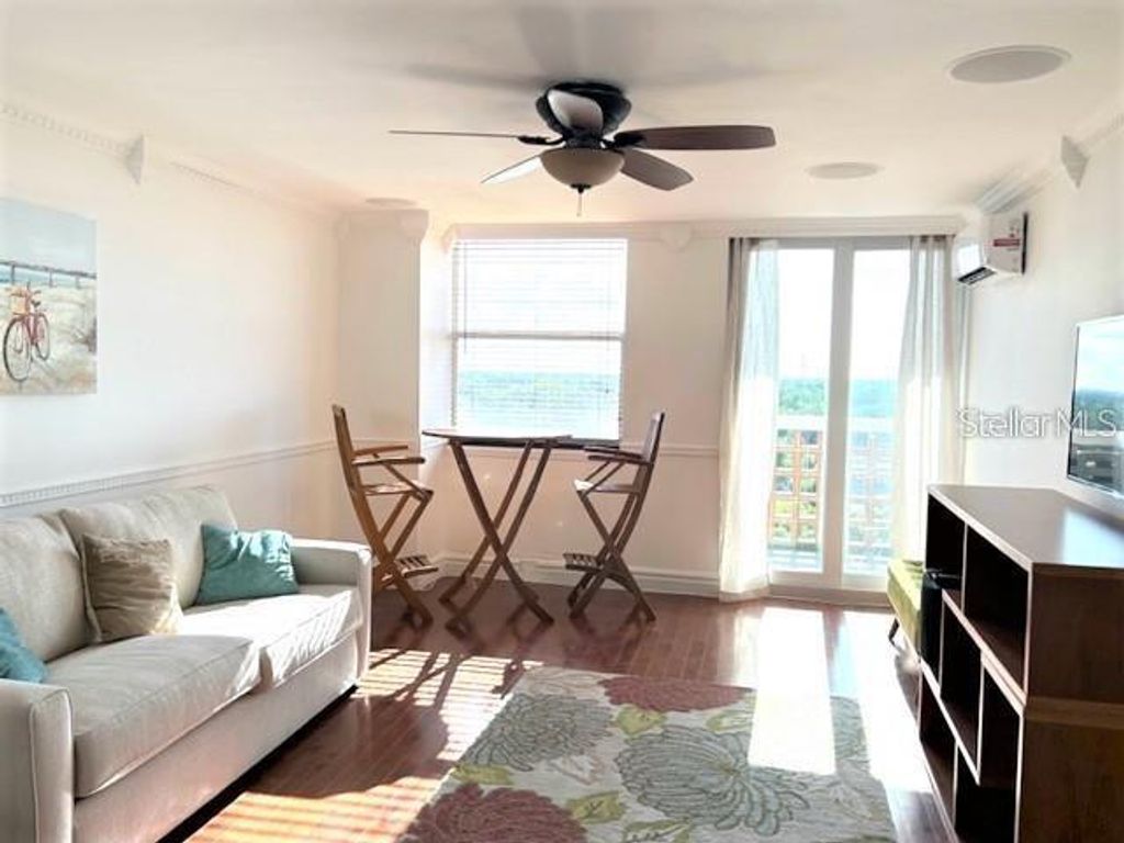 Photo of 4015 Bayshore Boulevard #8D, Tampa, FL 33611 (MLS # A4687964)