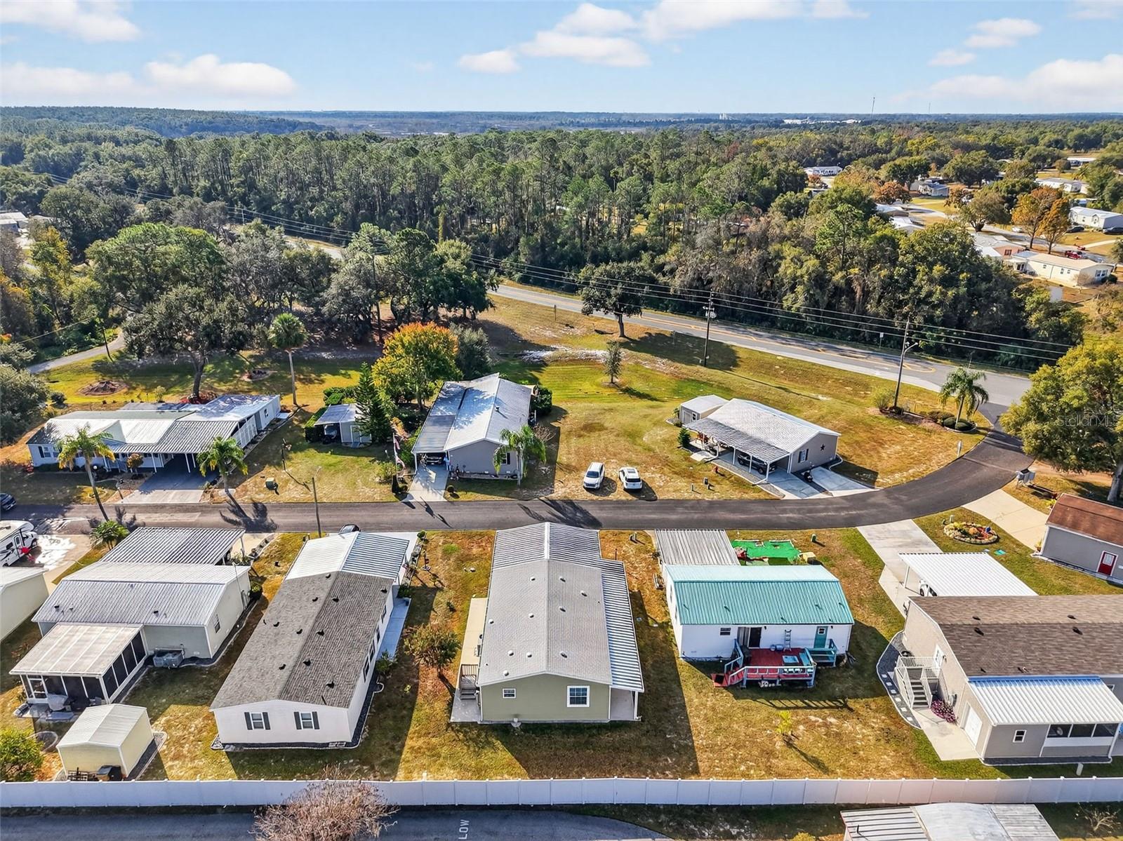 LAKE YALE ESTATES - Residential