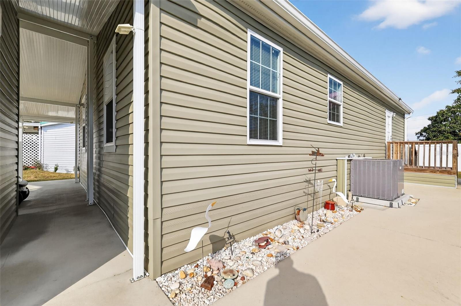 LAKE YALE ESTATES - Residential