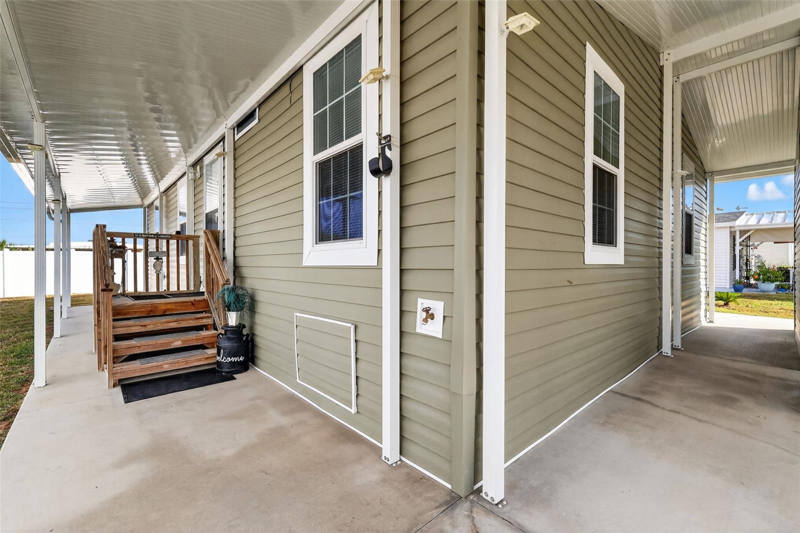 LAKE YALE ESTATES - Residential