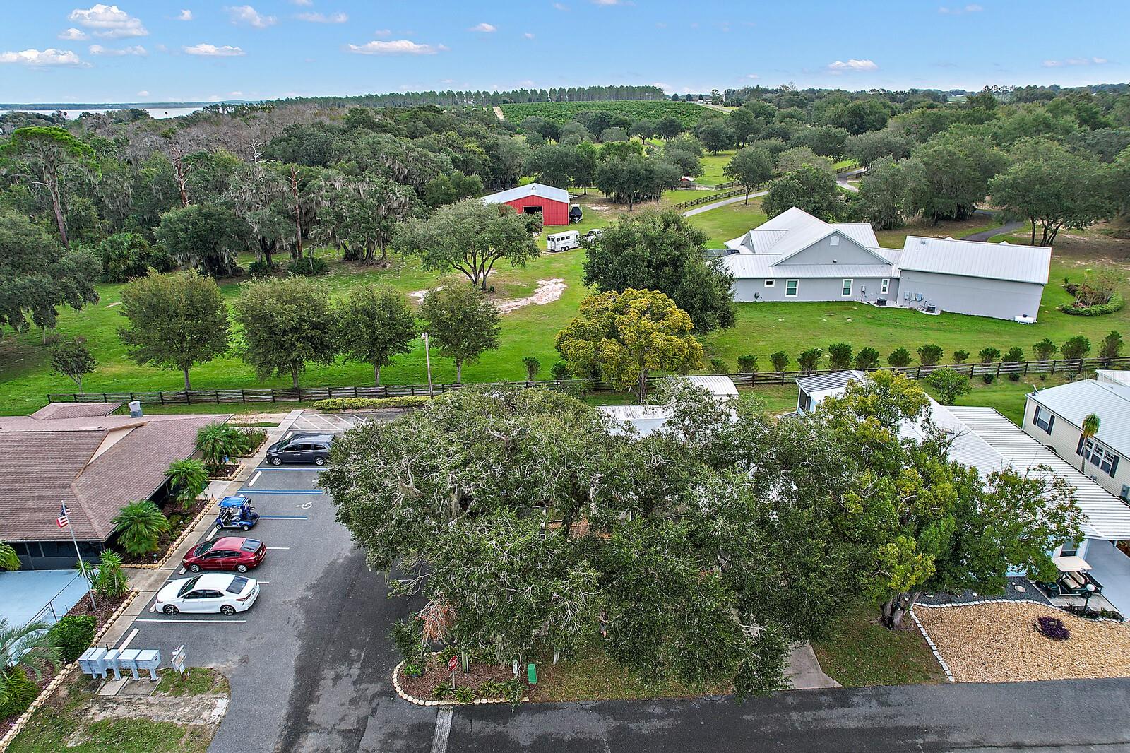 LAKE YALE ESTATES - Residential