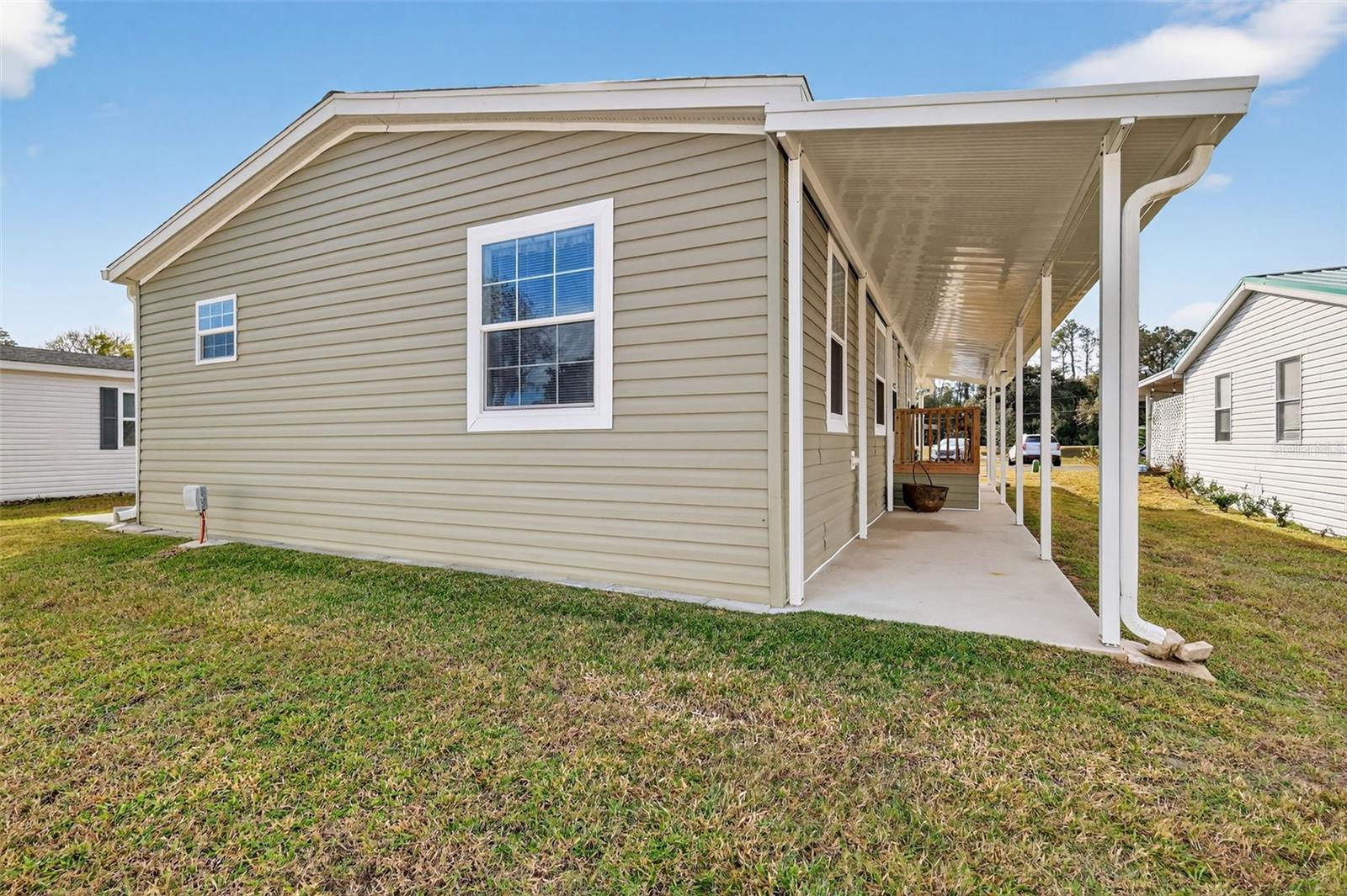 LAKE YALE ESTATES - Residential