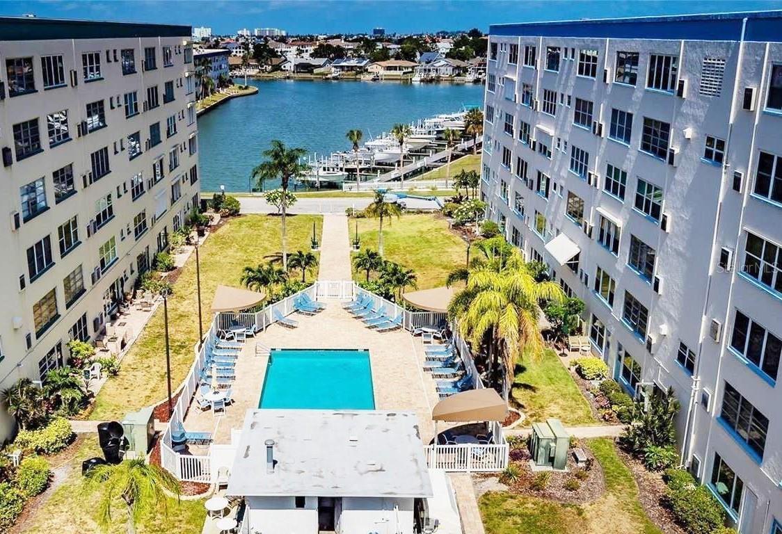 TOWN SHORES OF GULFPORT - Residential