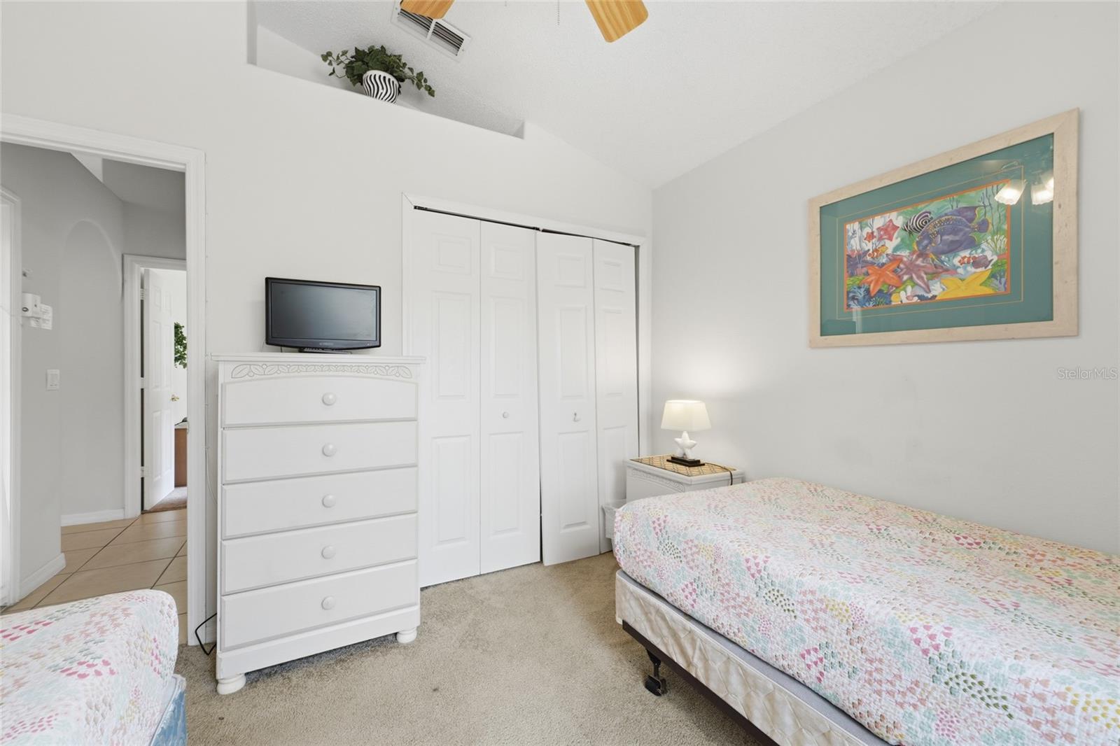 INDIAN CREEK - Residential