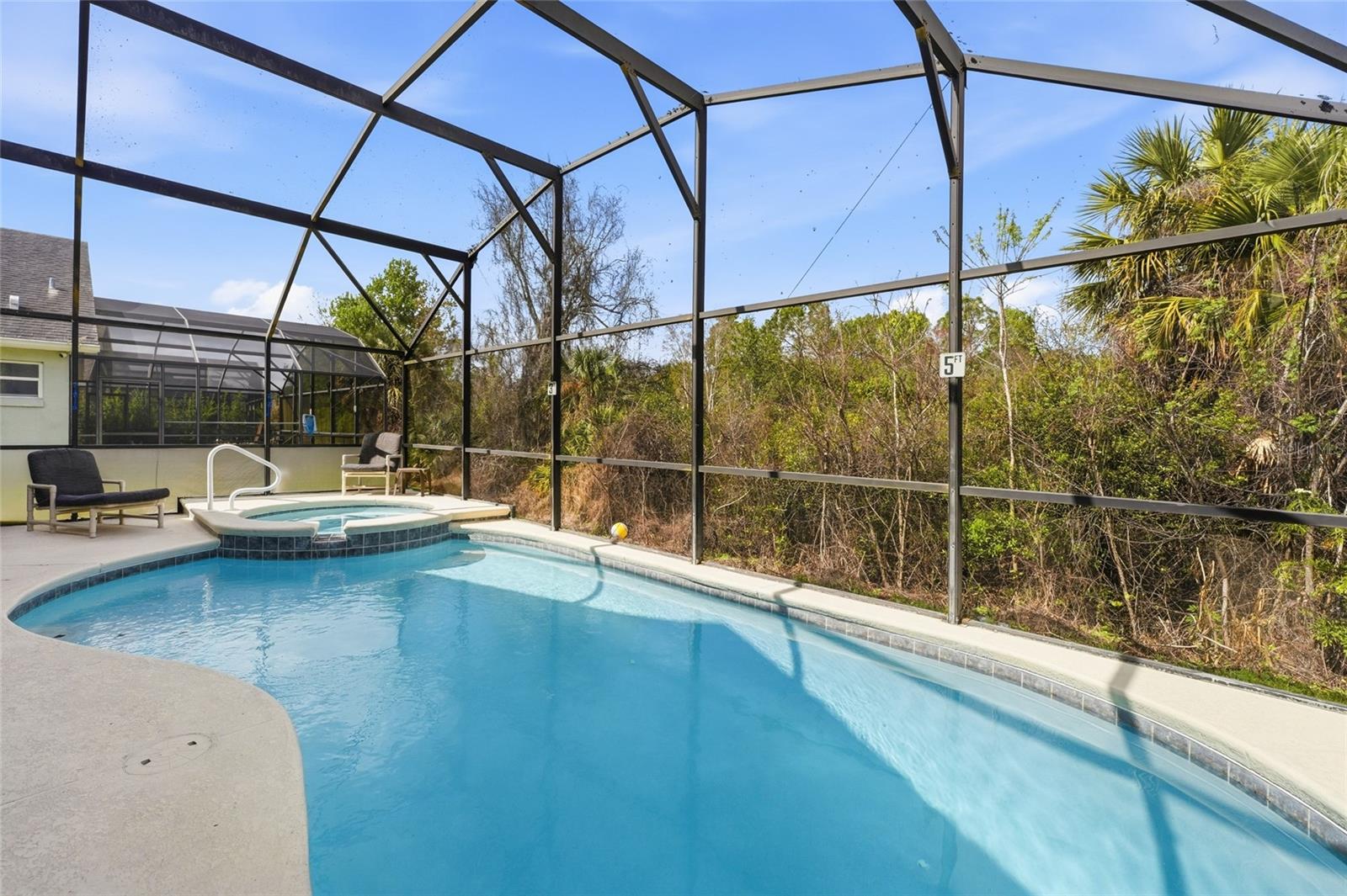 INDIAN CREEK - Residential