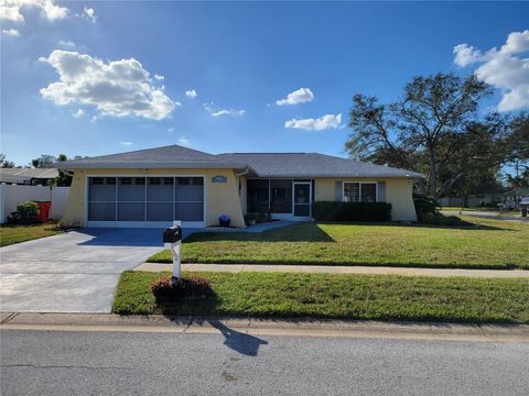 A home in SEMINOLE