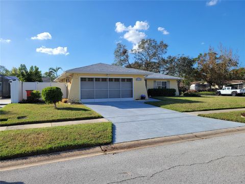 A home in SEMINOLE