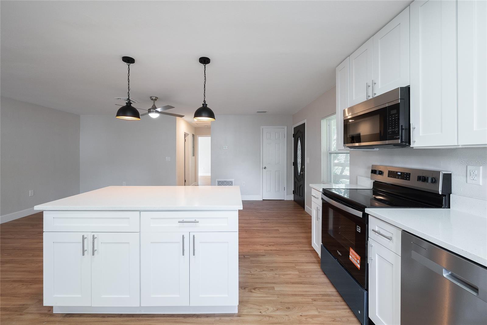 SUNSHINE GARDENS 1ST ADD - Residential