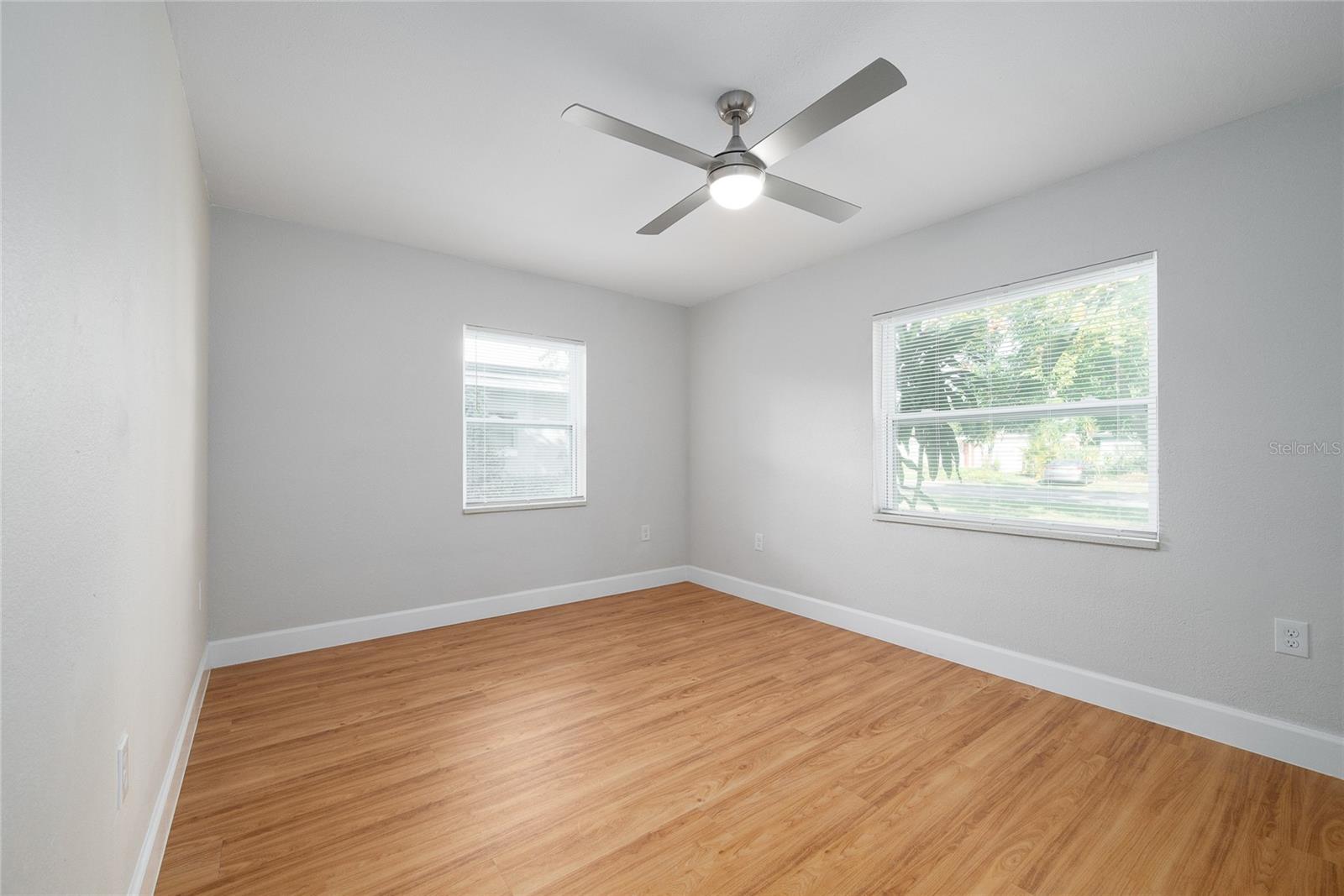 SUNSHINE GARDENS 1ST ADD - Residential