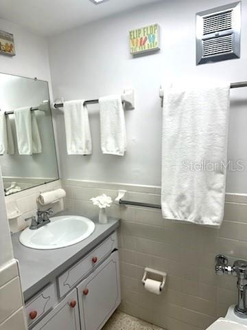 SYLVETTE CONDO - Residential Lease
