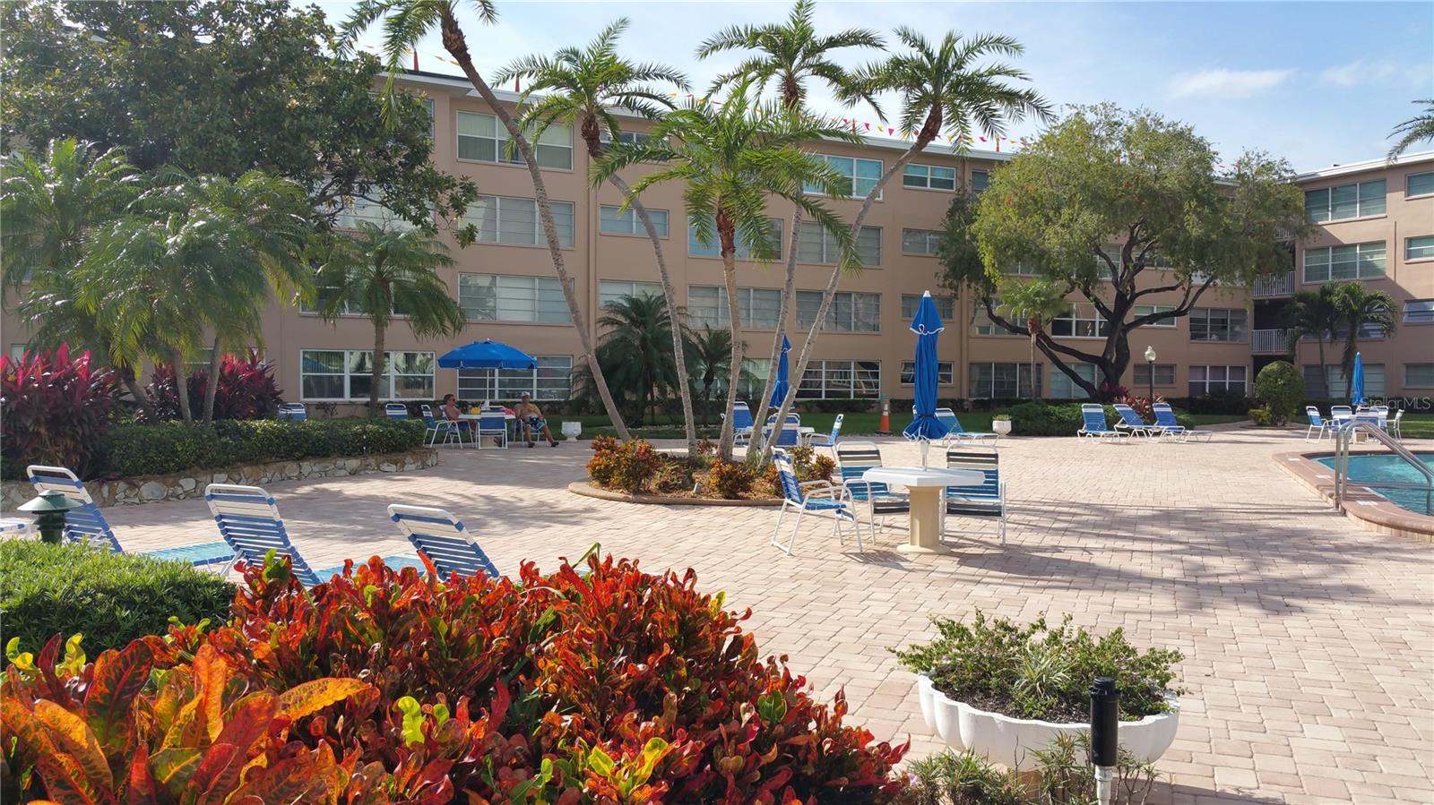 SYLVETTE CONDO - Residential Lease
