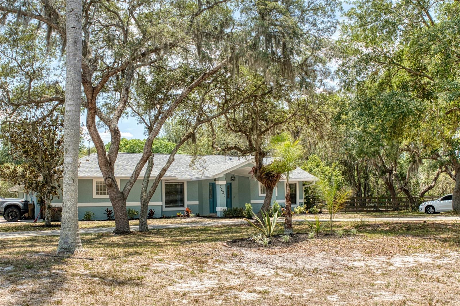 BAY LAKE RANCH UNIT 4 - Residential