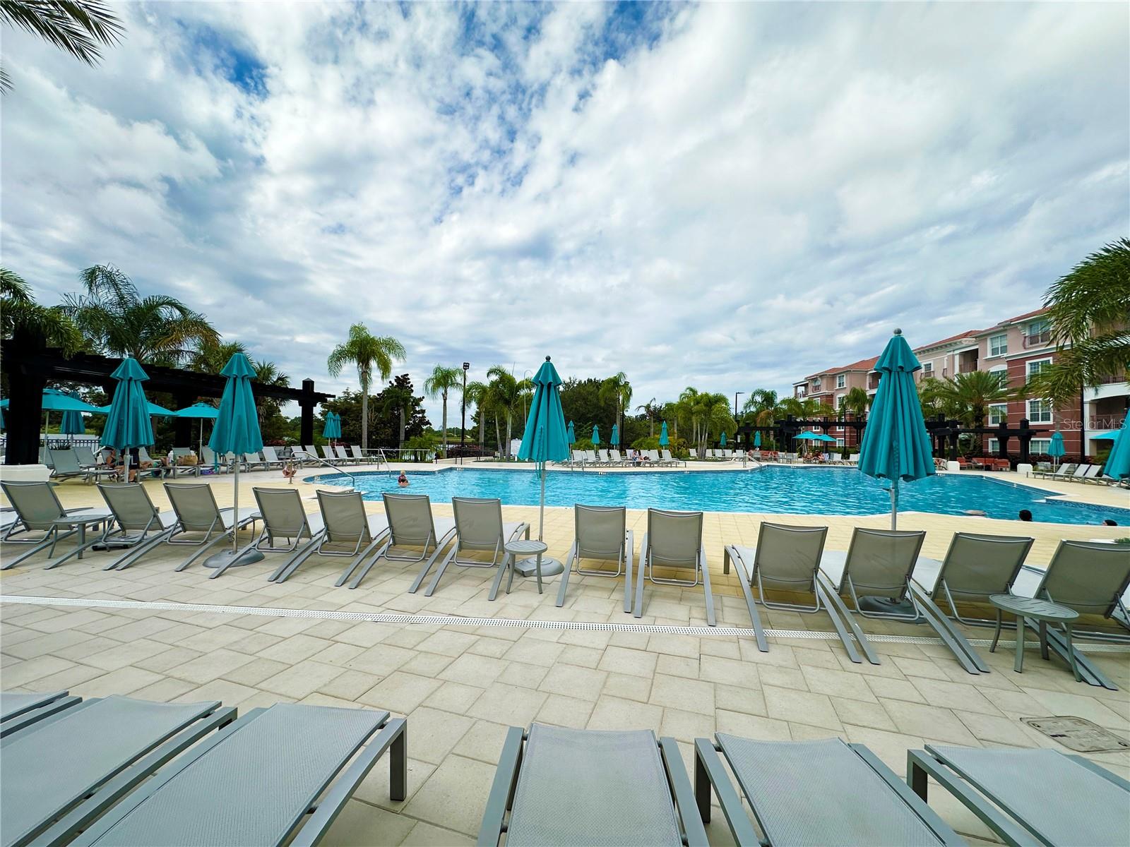 VISTA CAY/HARBOR SQUARE PH 6 - Residential