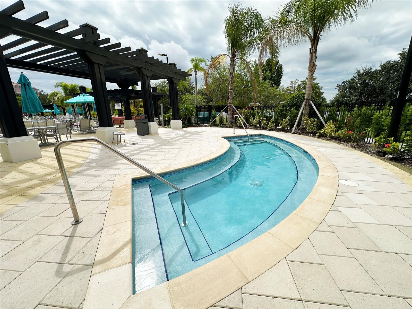 VISTA CAY/HARBOR SQUARE PH 6 - Residential