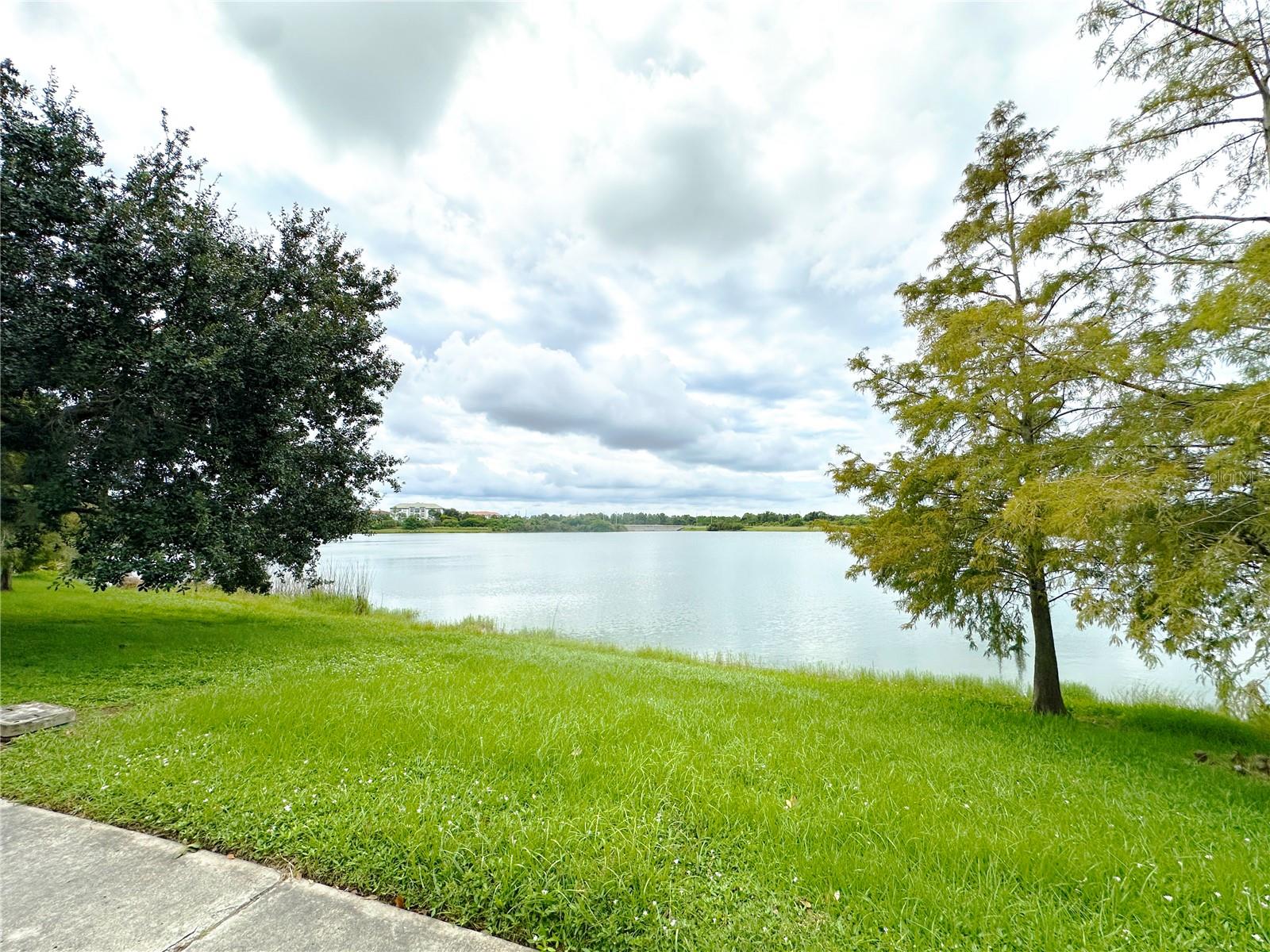 VISTA CAY/HARBOR SQUARE PH 6 - Residential