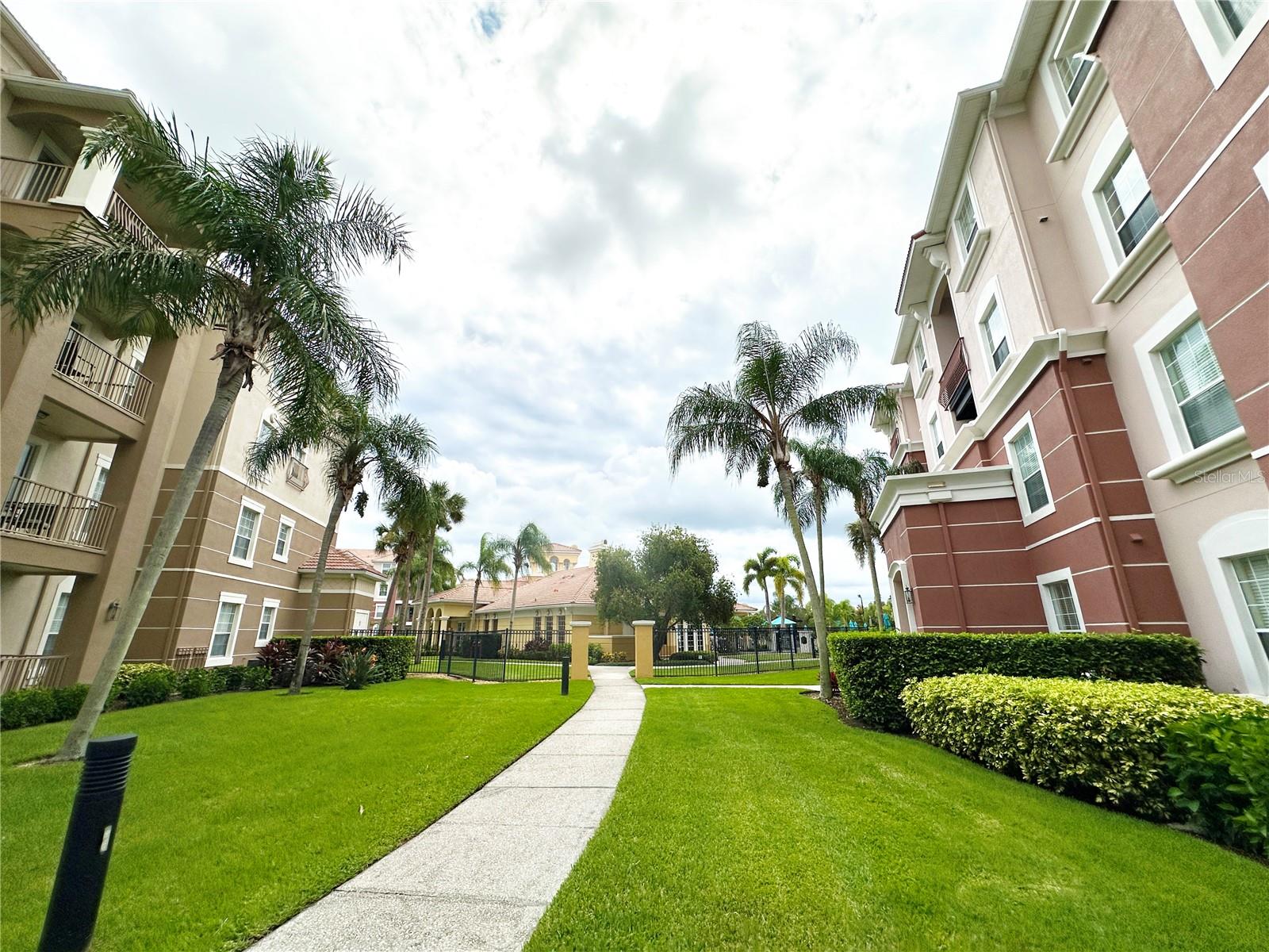 VISTA CAY/HARBOR SQUARE PH 6 - Residential