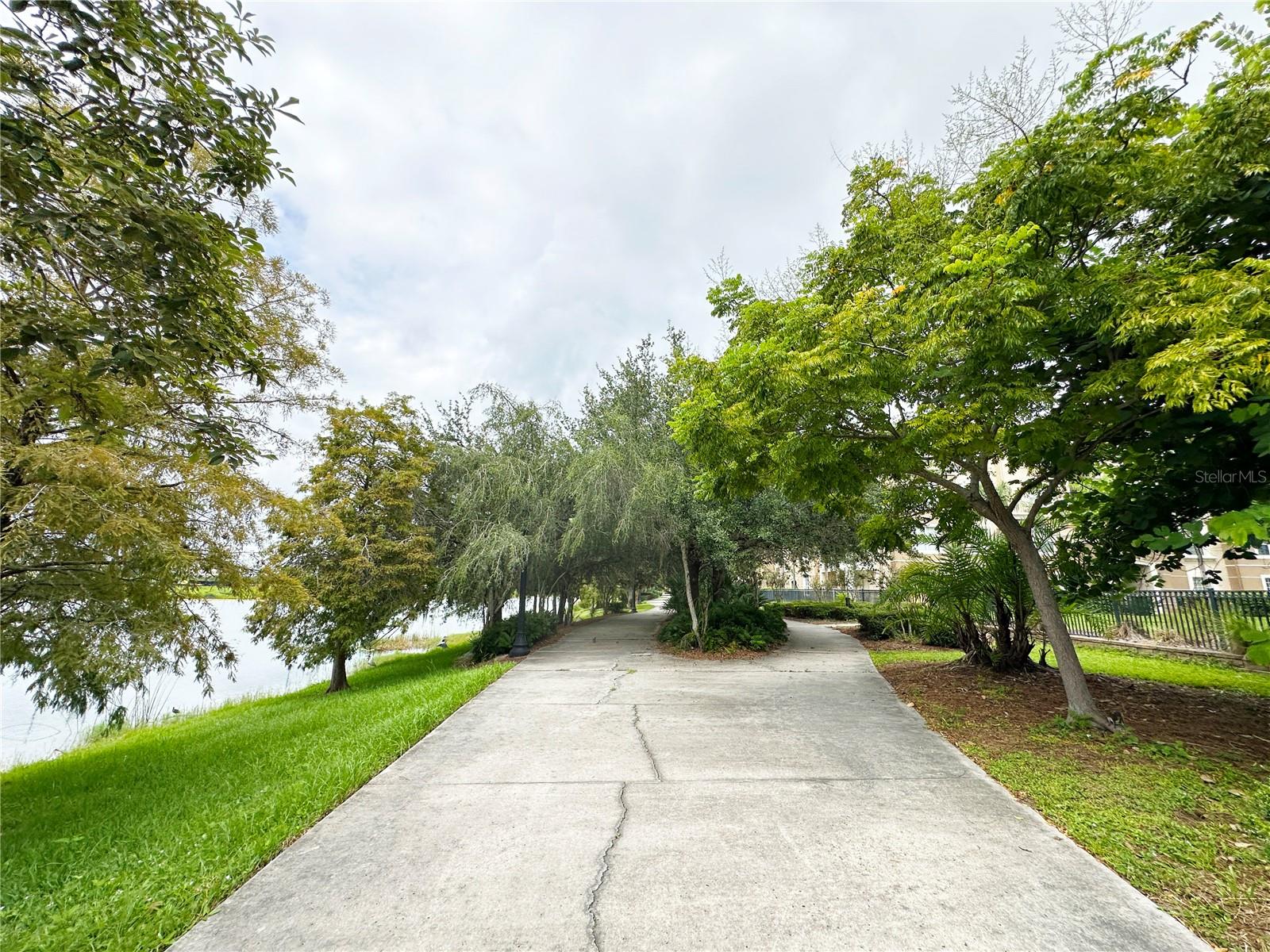 VISTA CAY/HARBOR SQUARE PH 6 - Residential