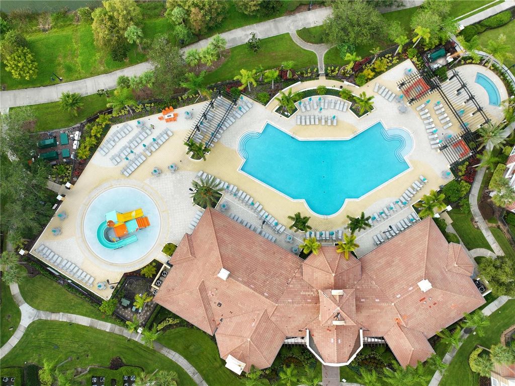 Photo of 5024 Shoreway Loop #10706, Orlando, FL 32819 (MLS # O6403249)