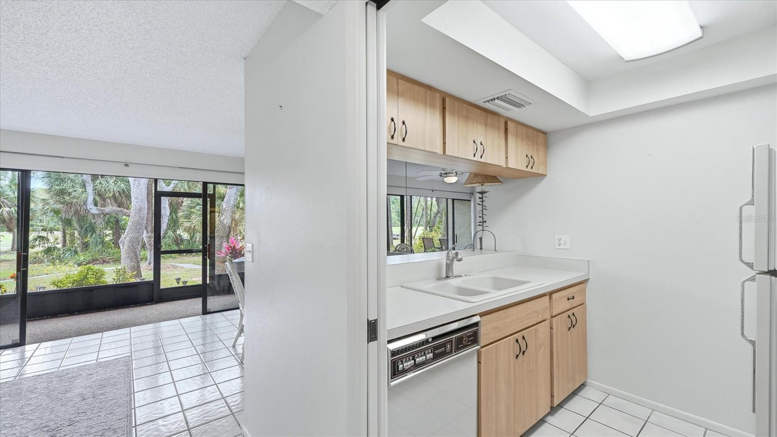 QUAIL HOLLOW - Residential