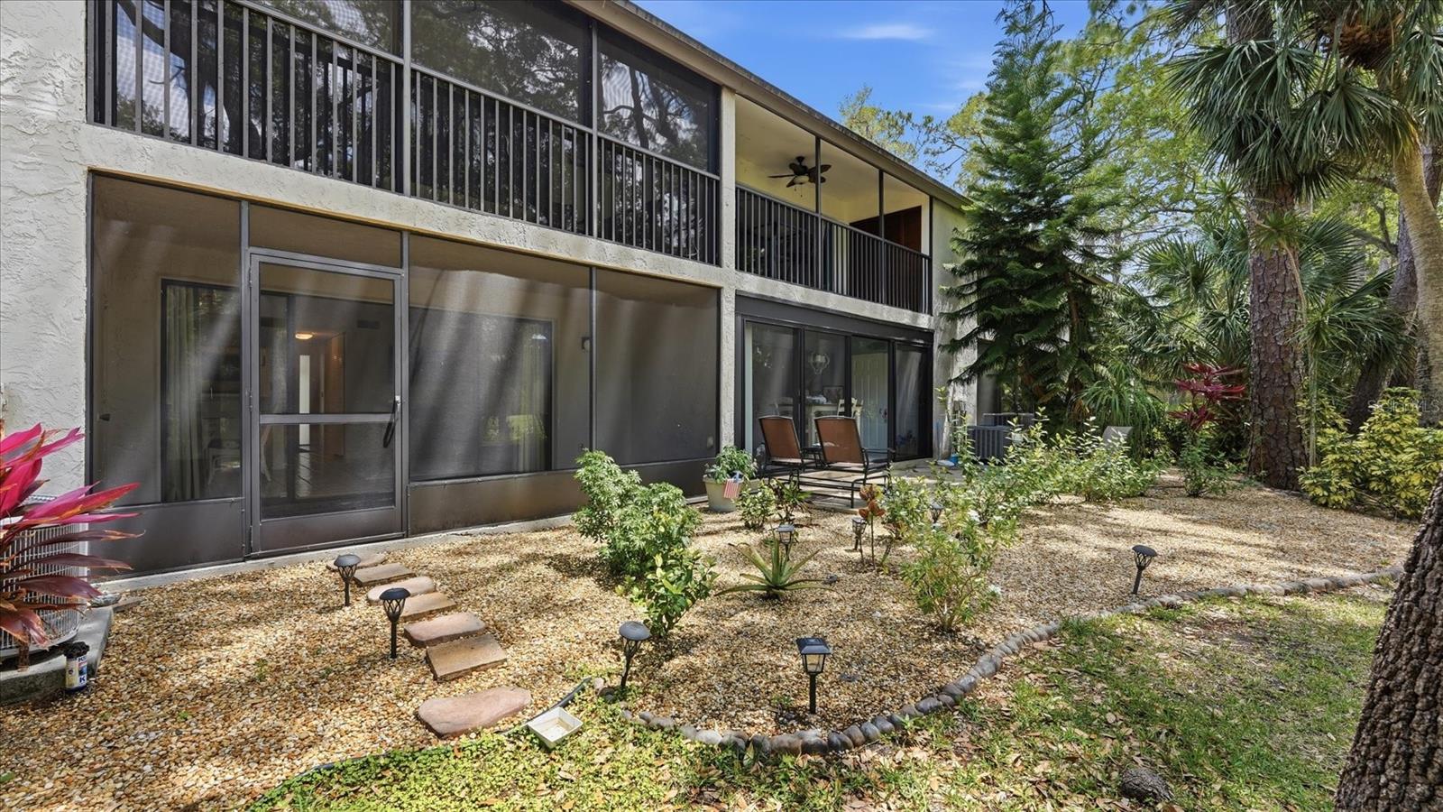 QUAIL HOLLOW - Residential