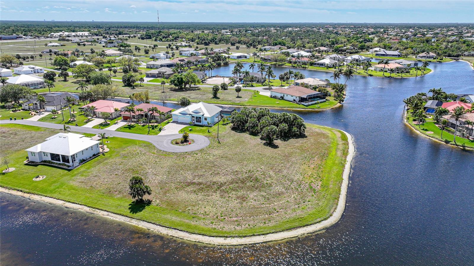 PUNTA GORDA ISLES SEC 21 - Land