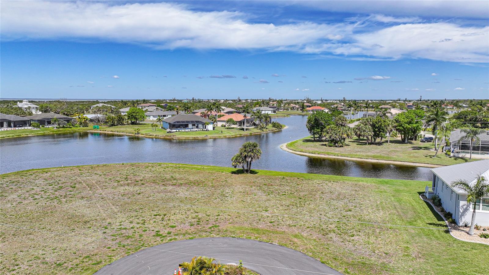 PUNTA GORDA ISLES SEC 21 - Land