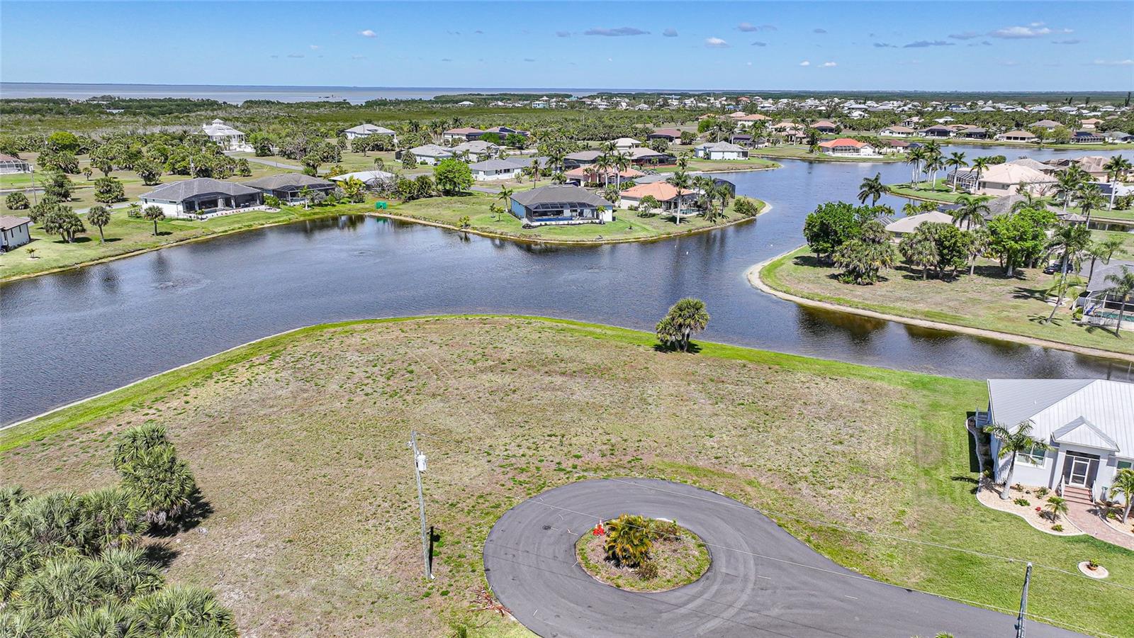 PUNTA GORDA ISLES SEC 21 - Land