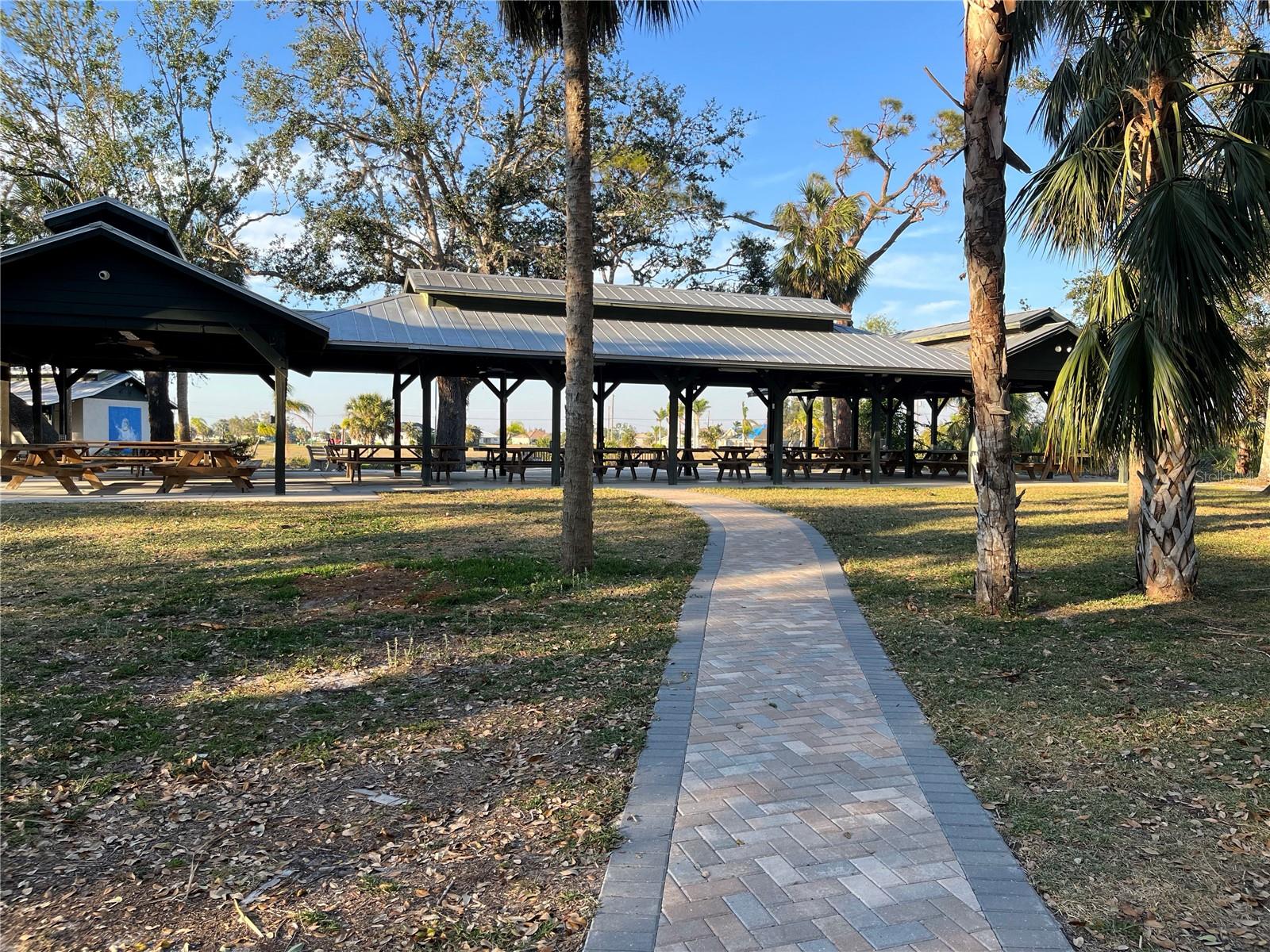 PUNTA GORDA ISLES SEC 21 - Land