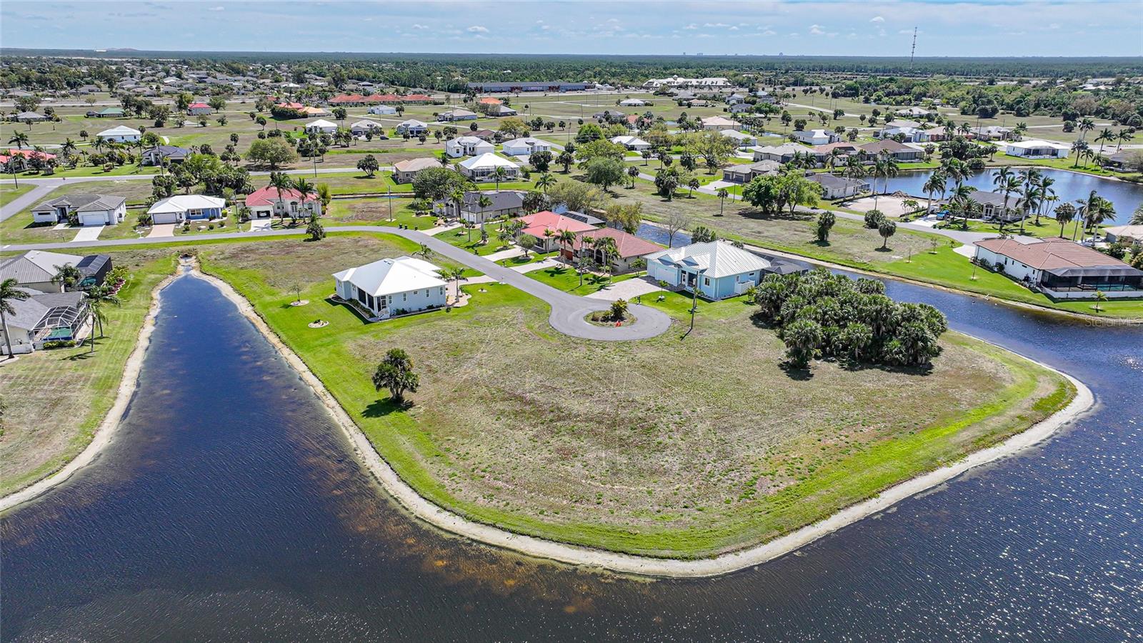 PUNTA GORDA ISLES SEC 21 - Land