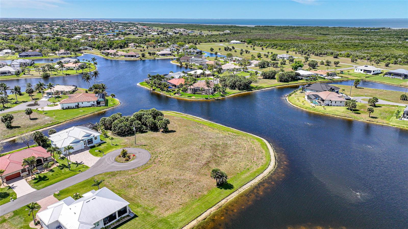 PUNTA GORDA ISLES SEC 21 - Land