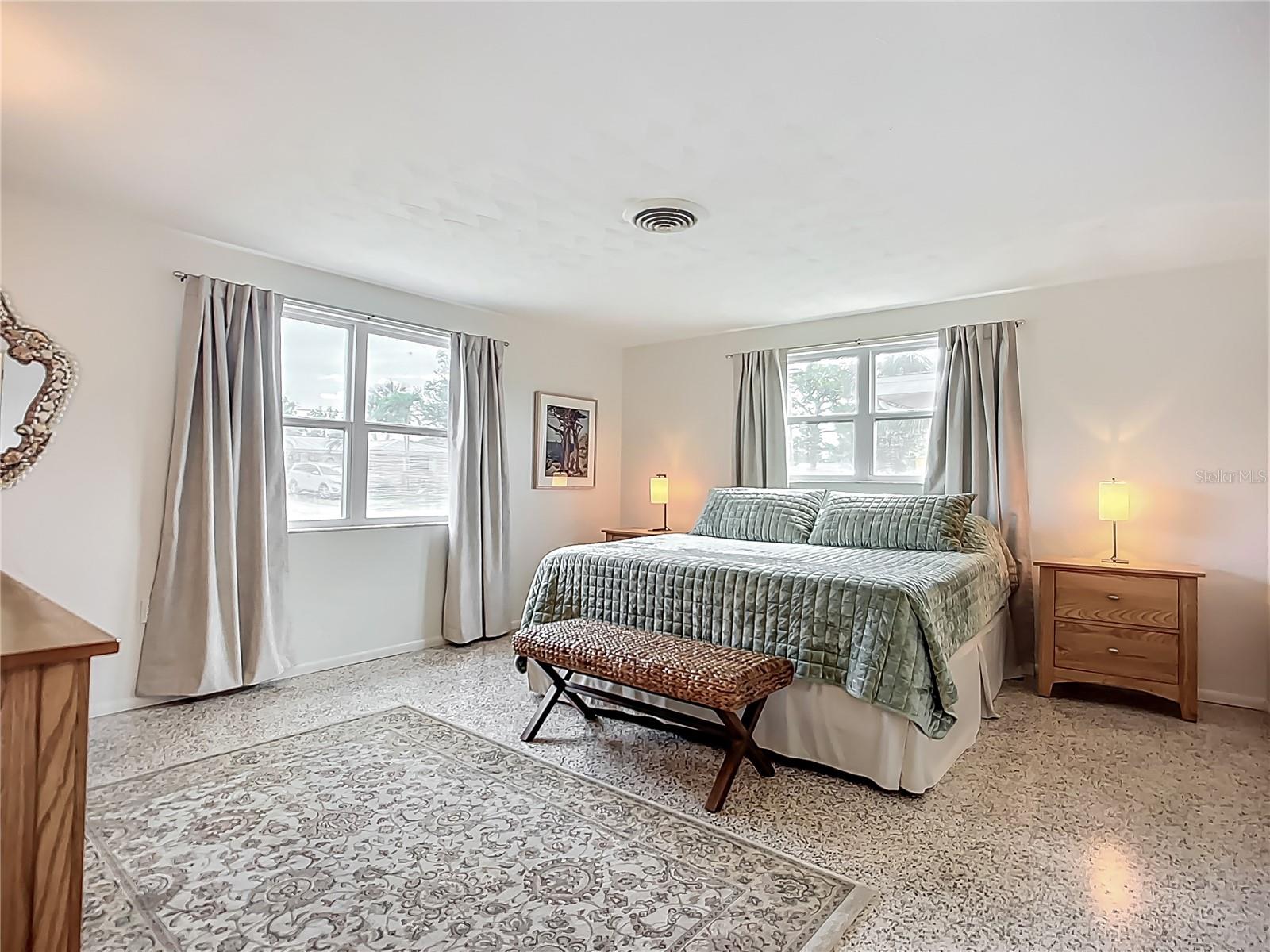 LAS LOMAS DE SARASOTA - Residential