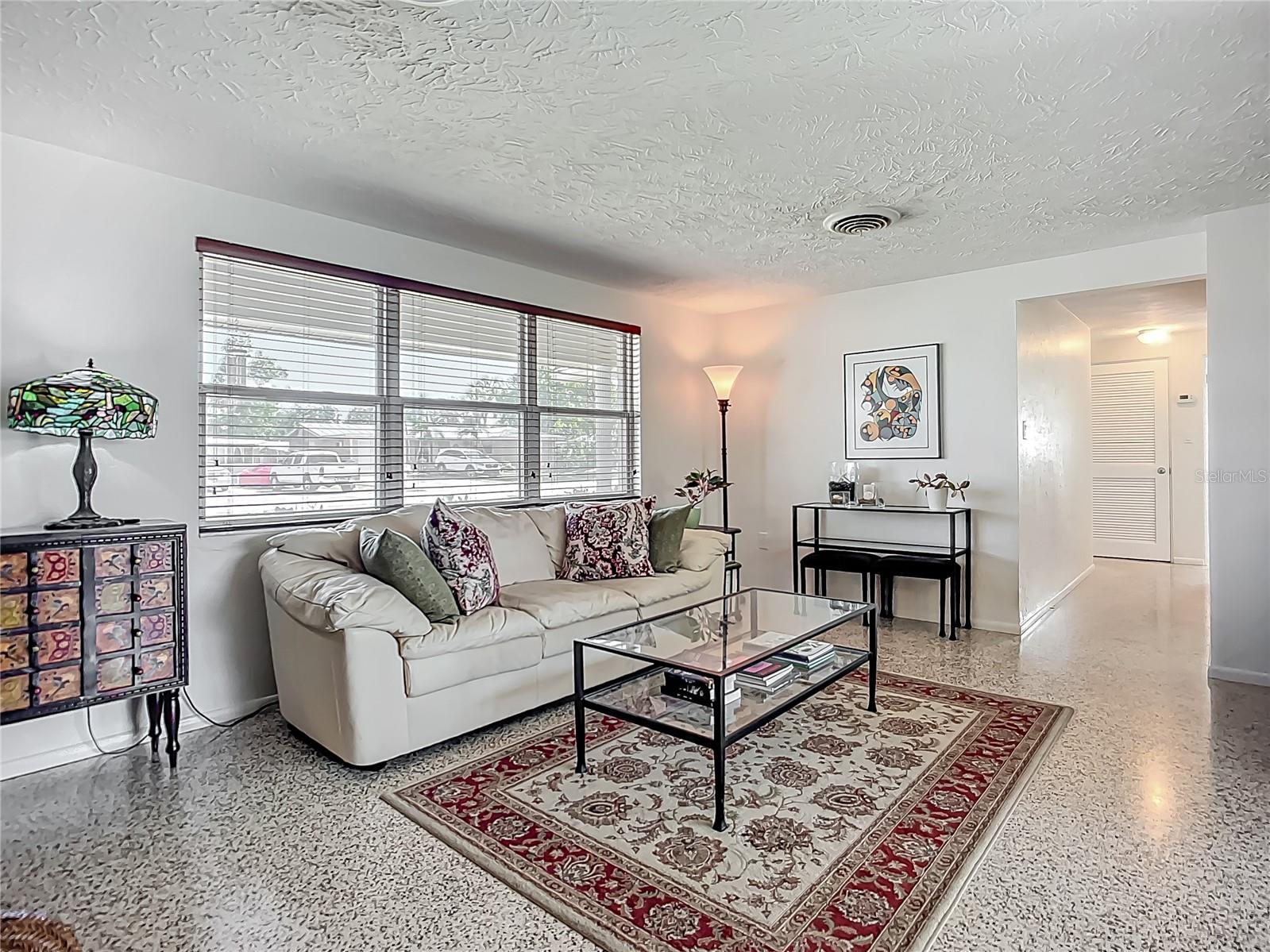 LAS LOMAS DE SARASOTA - Residential