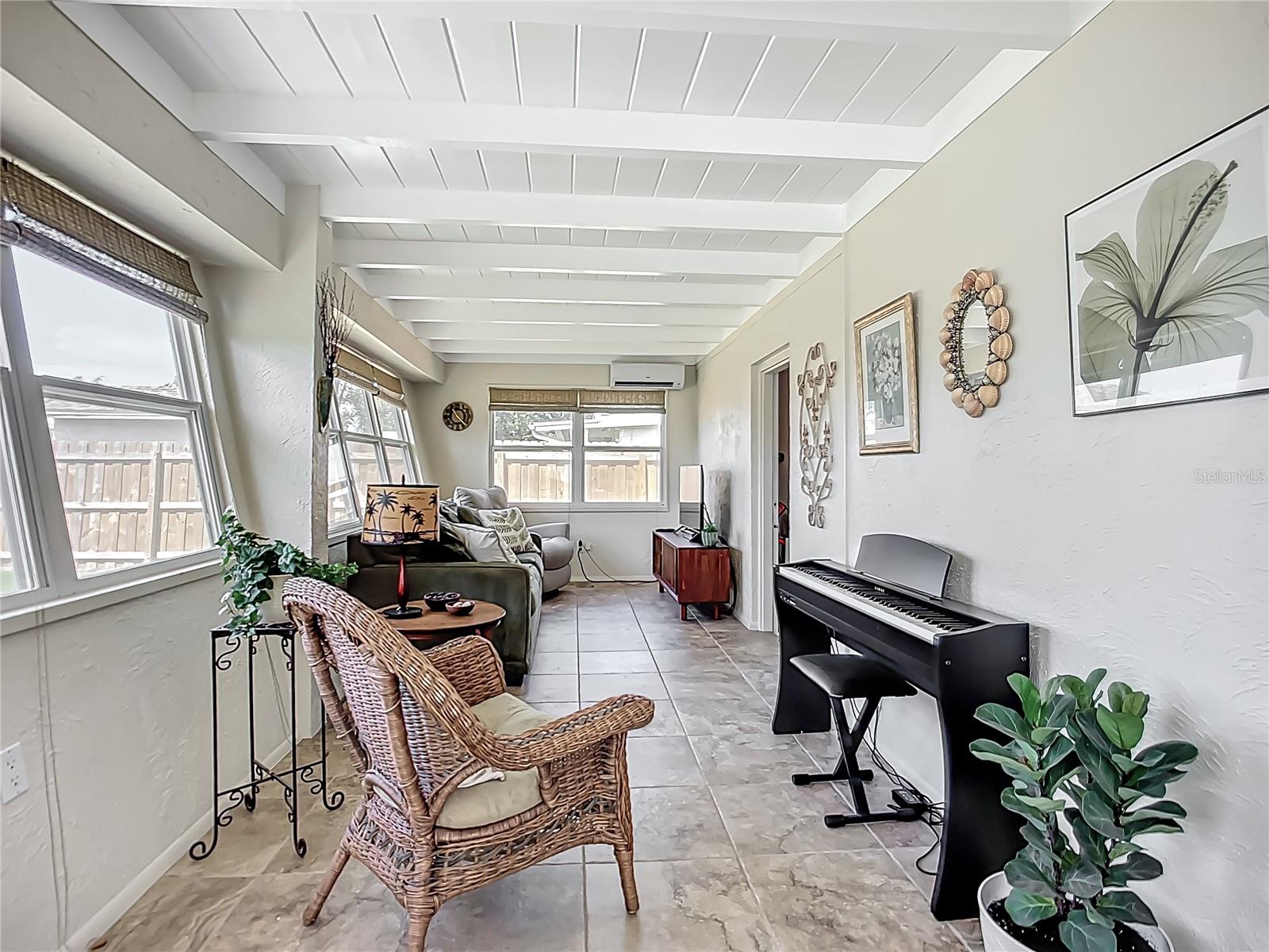 LAS LOMAS DE SARASOTA - Residential