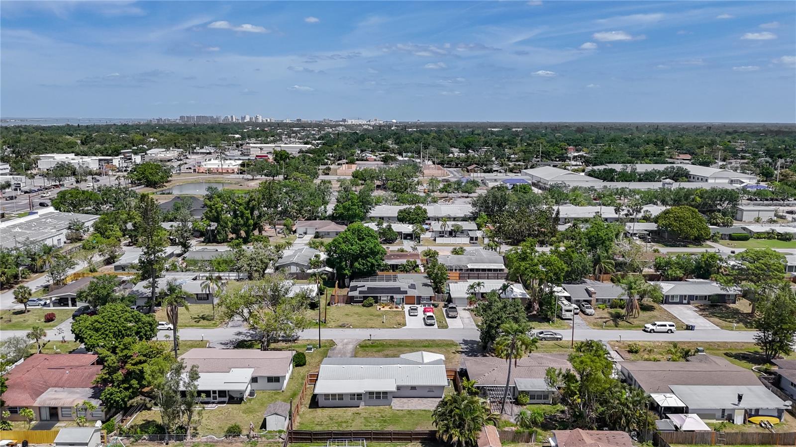 LAS LOMAS DE SARASOTA - Residential