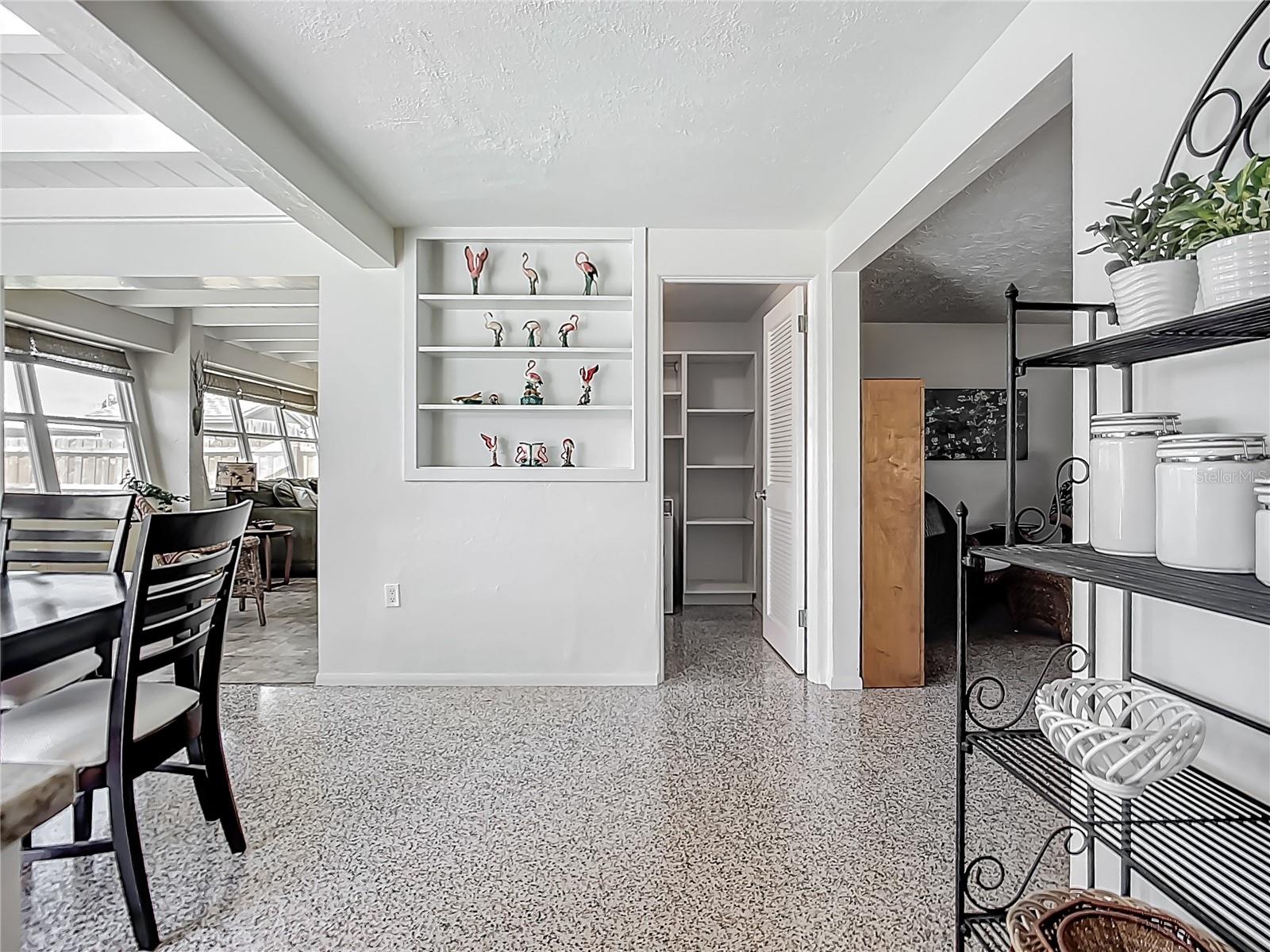 LAS LOMAS DE SARASOTA - Residential