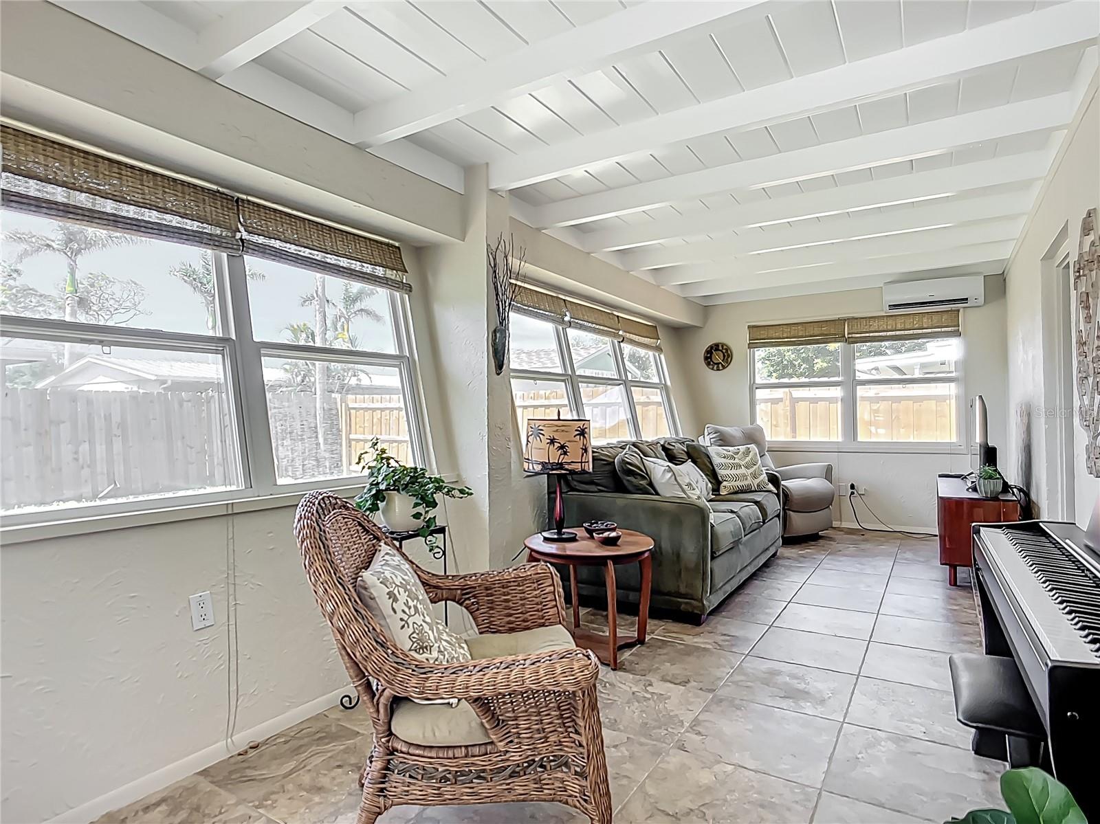 LAS LOMAS DE SARASOTA - Residential