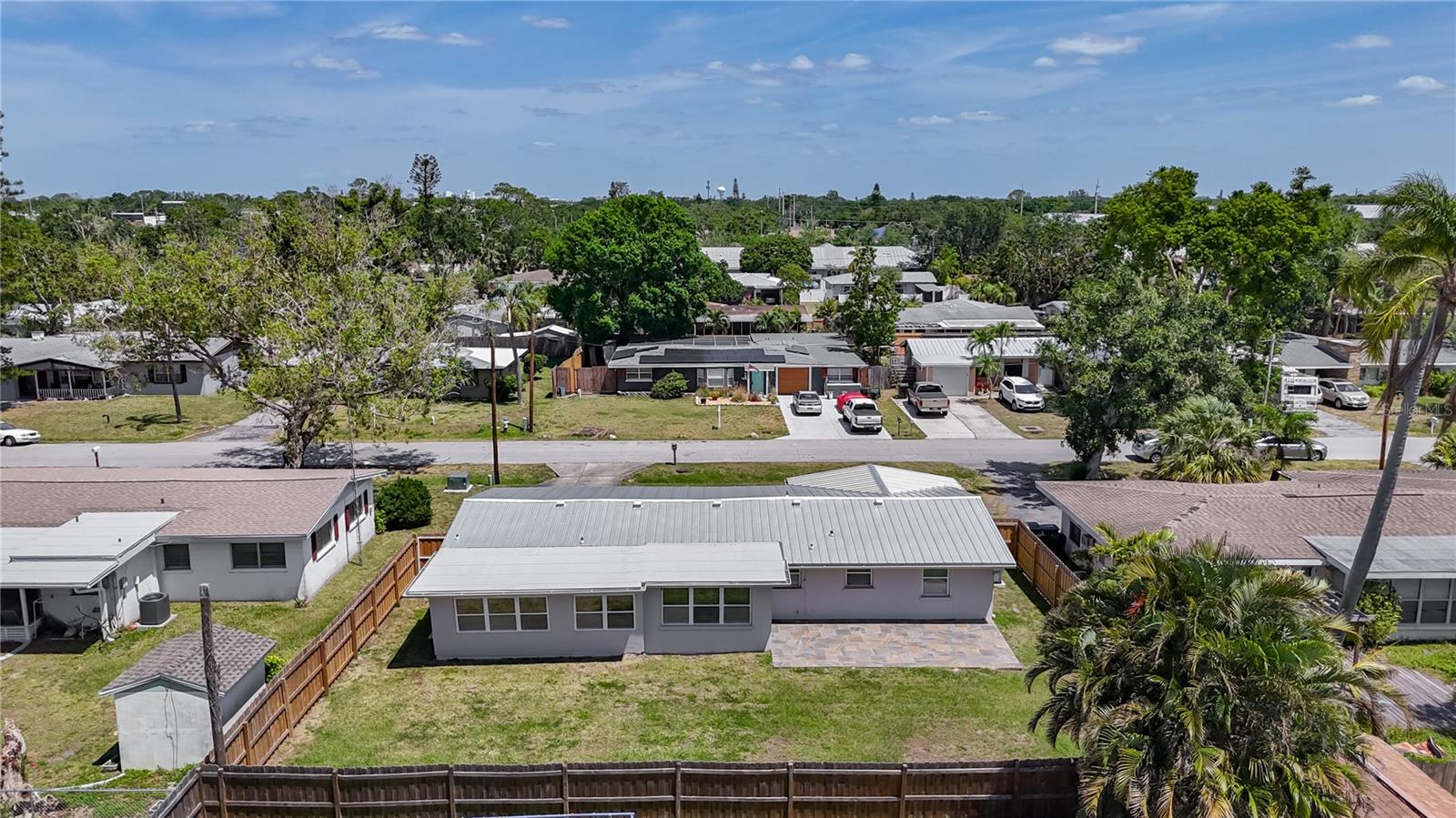 LAS LOMAS DE SARASOTA - Residential