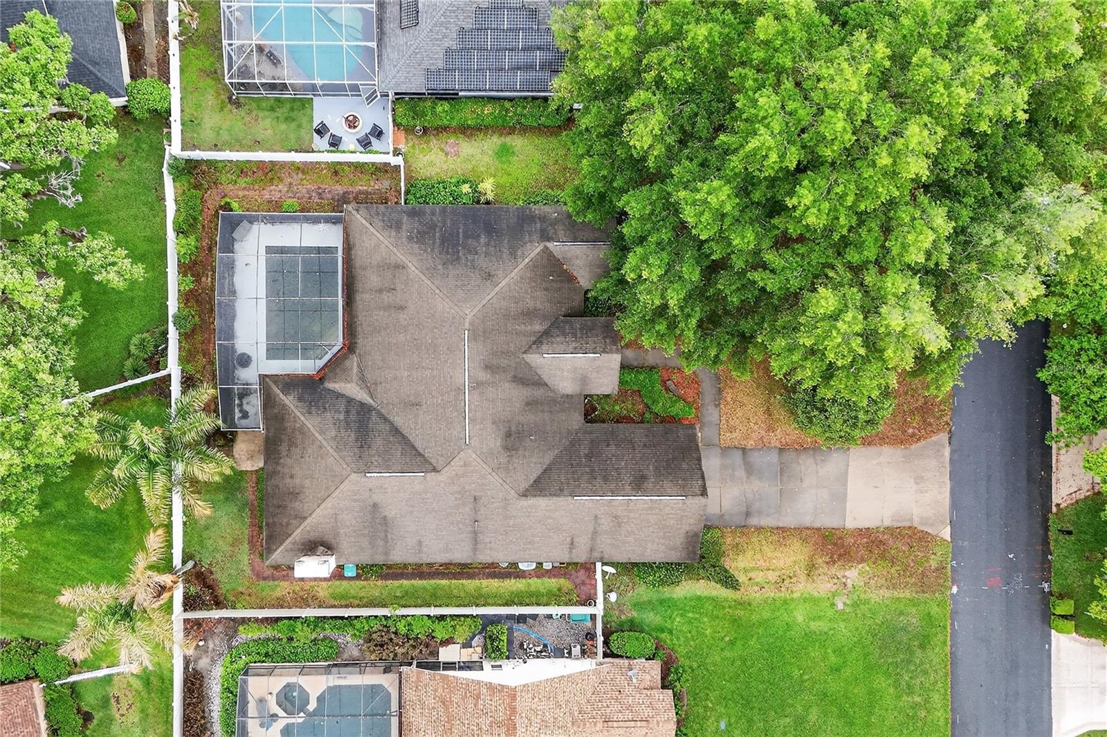 PARK PLACE ON LAKE JOANNA - Residential