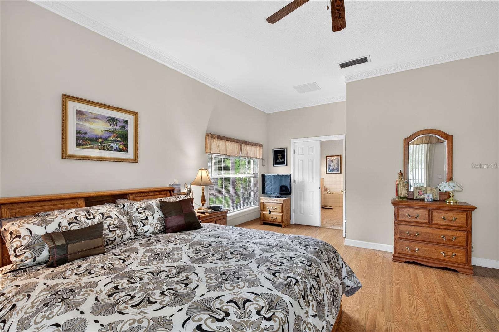 PARK PLACE ON LAKE JOANNA - Residential