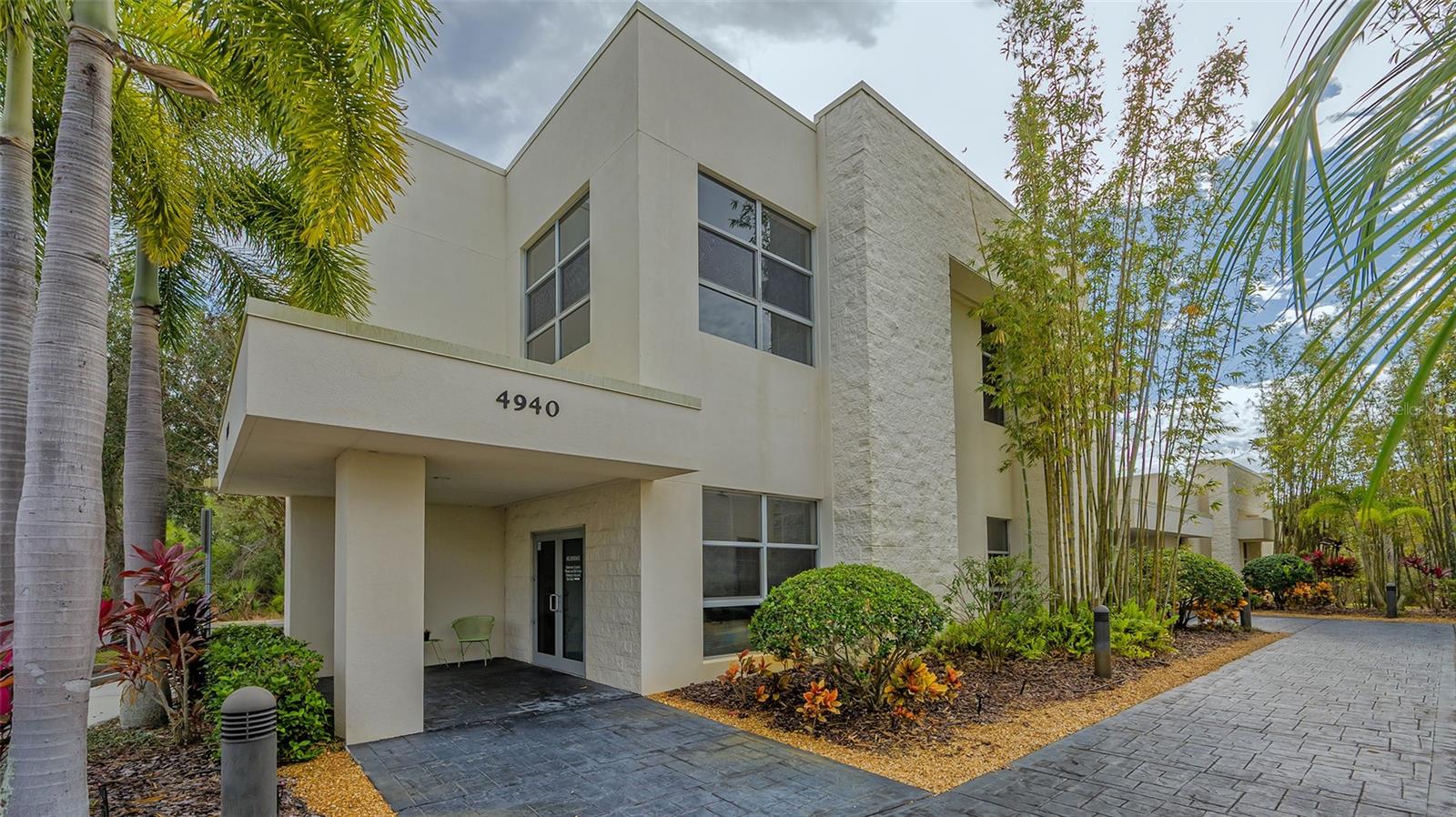 4940 LAKEWOOD RANCH BOULEVARD N