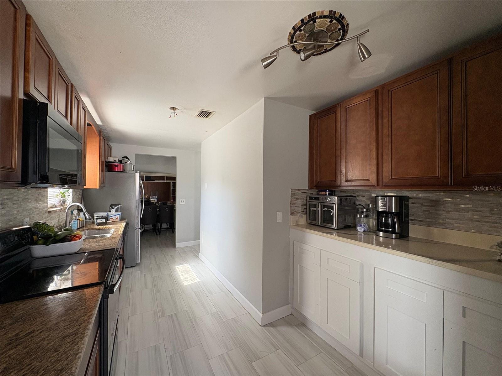 KISSIMMEE HEIGHTS - Residential