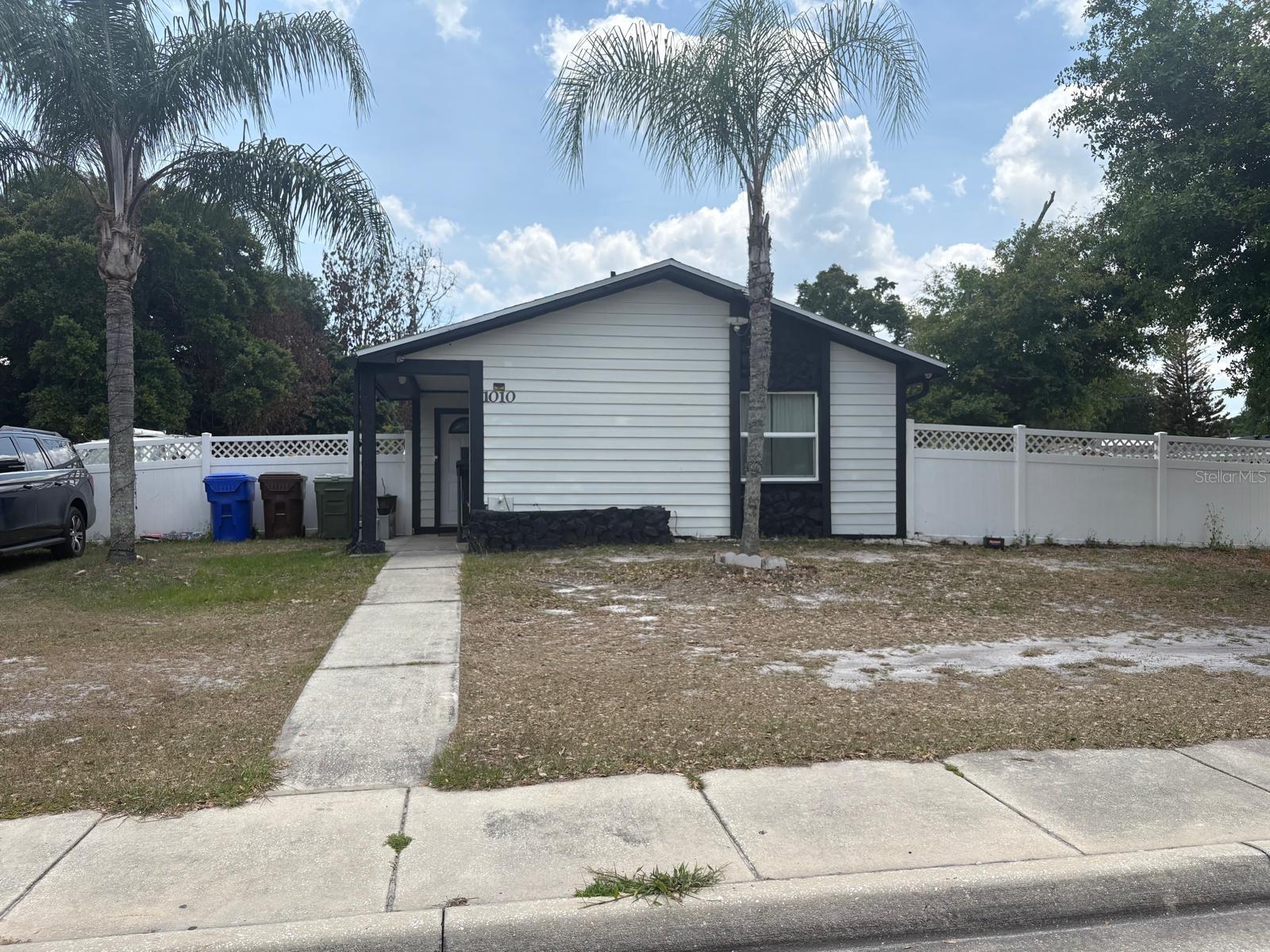 KISSIMMEE HEIGHTS - Residential