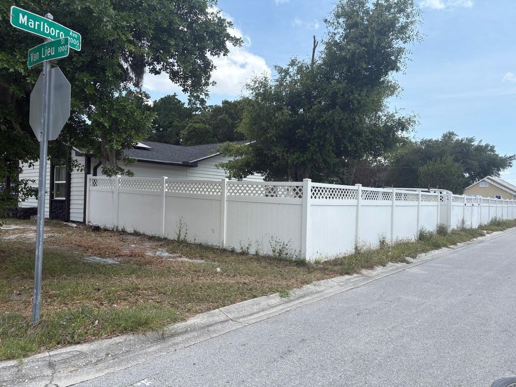 Photo of 1010 Van Lieu Street, Kissimmee, FL 34744 (MLS # O6409485)