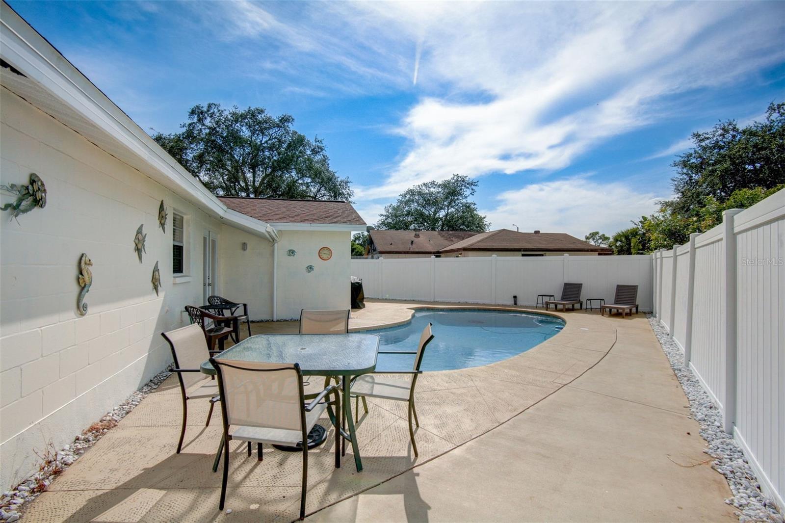 RIDGE PARK ESTATE - Residential